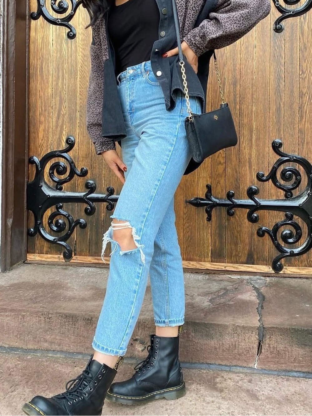 Topshop Light Blue Mom Jeans with Knee Distress